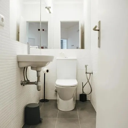 Casa Aguarelas - アパート エリセイラ