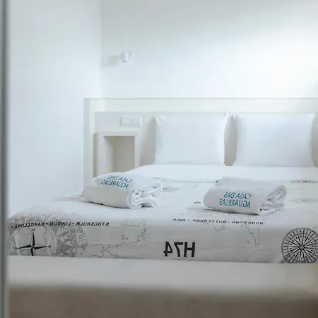 Casa Aguarelas - *